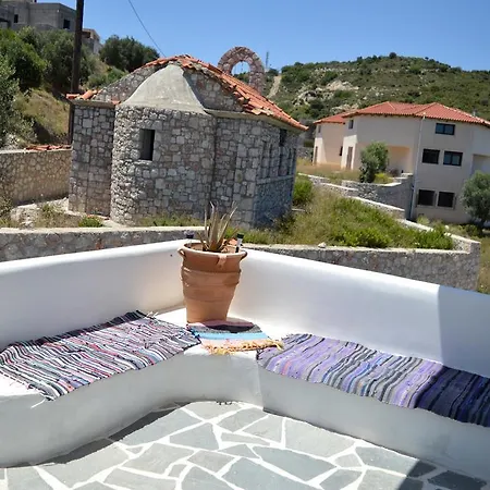 Bianca & Дом отдыха Psinthos